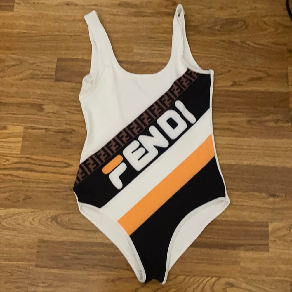 Women bodysuit